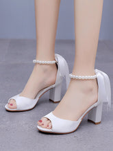 Sandales à Talon Chunky avec Bout Peep Toe Rubans et Perles