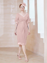 Robe en Mousseline à Col en V Orné de Strass Rose Poudré