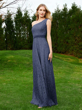 Robe en Dentelle Sans Manches à Une Épaule avec Ceinture Bleu Marine