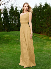 Robe en Dentelle Sans Manches à Une Épaule avec Ceinture Or