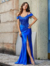 Robe Sirène en Satin Extensible à Hors de l'Épaule Bleu Royale