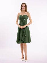 Longueur De Genou Mousseline Robe Avec Col En Cœur Olive Verte