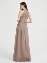 Col Haut Mousseline Robes Avec Fente Et Ceinture Nœud Taupe