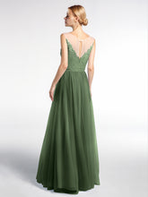 Robe Longue en Dentelle Et Tulle à Décolleté Illusion Olive Verte