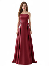 Robe Sans Bretelles Satin avec Perlée Poche Bordeaux