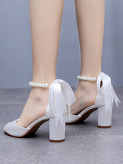 Sandales à Talon Chunky avec Bout Peep Toe Rubans et Perles