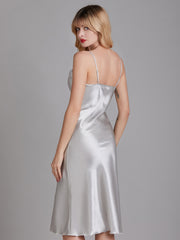 Robe de Chambre Sans Manches en Satin à Fines Bretelles pour Femme