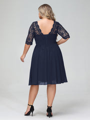 Dentelle et Mousseline Robe Courte avec Demi-Manches Bleu Marine Grande Taille