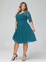 Dentelle et Mousseline Robe Courte avec Demi-Manches Bleu Encre Grande Taille