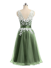 Col d'Illusion Organza avec Dentelle Ivoire Appliquée Olive Verte
