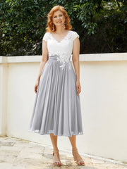 Col en V Mousseline Robe avec Bustier Appliqué Ivoire Argent