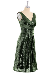 Col en V Courte Paillettes Dentelle Robe Olive Verte Grande Taille