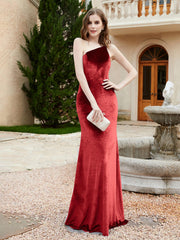 Robe Fourreau en Velours à Une Épaule et Bretelles Spaghetti Bordeaux Grande Taille