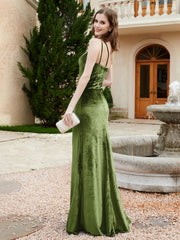 Robe Fourreau en Velours à Une Épaule et Bretelles Spaghetti Olive Verte