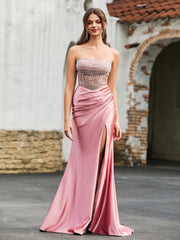 Maxi Robe en Satin avec Corset Diamanté Mûre