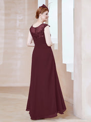 Robe en Mousseline à Encolure Illusion avec Dentelle Cabernet Grande Taille