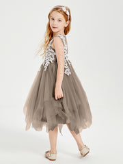 Robes de Demoiselle d'Honneur Junior en Tulle à Longueur de Mollet Taupe
