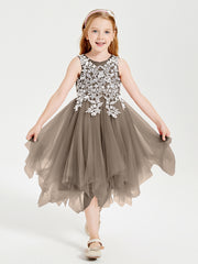 Robes de Demoiselle d'Honneur Junior en Tulle à Longueur de Mollet Taupe