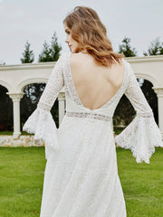 Robe de Mariée Perlée en Dentelle avec Manches 3/4 Ivoire
