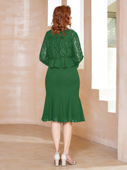 Robe Fourreau en Mousseline Longueur de Mollet à Col en Scoop avec Dentelle Emeraude