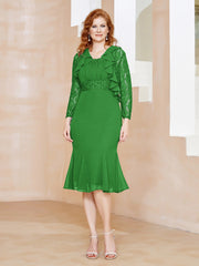 Robe Fourreau en Mousseline Longueur de Mollet à Col en Scoop avec Dentelle Vert