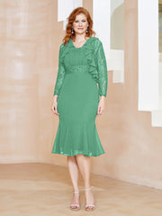 Robe Fourreau en Mousseline Longueur de Mollet à Col en Scoop avec Dentelle Turquoise