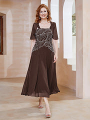 Robe à Encolure Carrée en Mousseline Longueur de Mollet avec Perles Chocolat