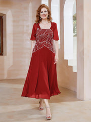 Robe à Encolure Carrée en Mousseline Longueur de Mollet avec Perles Rouge