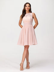 Col d'Illusion Mousseline et Dentelle Robe Rose Perle