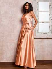 Maxi Robe en Satin à Bretelles Spaghetti avec Poches Papaye