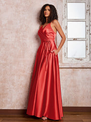 Maxi Robe en Satin à Bretelles Spaghetti avec Poches Rouge