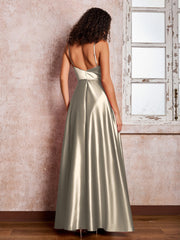 Maxi Robe en Satin à Bretelles Spaghetti avec Poches Taupe