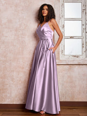 Maxi Robe en Satin à Bretelles Spaghetti avec Poches Glycine