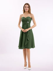 Longueur De Genou Mousseline Robe Avec Col En Cœur Olive Verte