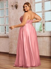 Dentelle et Tulle Longue Robe avec Col en Cœur Flamant Grande Taille