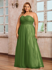 Dentelle et Tulle Longue Robe avec Col en Cœur Mousse Grande Taille