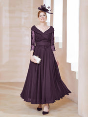 Robe en Dentelle et Mousseline Longueur au Sol à Col en V Plum