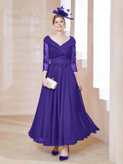 Robe en Dentelle et Mousseline Longueur au Sol à Col en V Régence