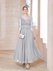 Robe en Dentelle et Mousseline Longueur au Sol à Col en V Argent