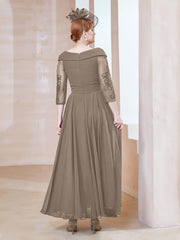 Robe en Dentelle et Mousseline Longueur au Sol à Col en V Taupe