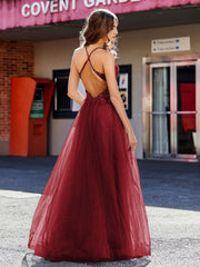 Robe de Soirée en Tulle à Bretelles Spaghetti et Col en V Bordeaux