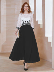Robe en Mousseline avec Longueur de Mollet à Col Appliqué Noir