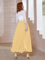 Robe en Mousseline avec Longueur de Mollet à Col Appliqué Or