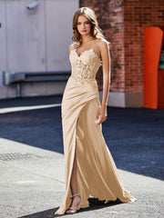 Robe de Soirée Plissé en Satin à Col en Cœur avec Traîne Balayage Champagne Grande Taille