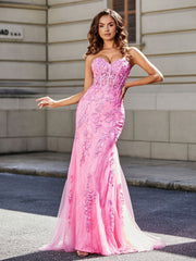 Robe de Soirée Sirène/Trompette avec Traîne Balayage en Dentelle Tulle Lilas Grande Taille