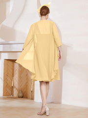 Robe de A-ligne en Mousseline à Encolure Carrée Longueur aux Genoux avec Veste Or
