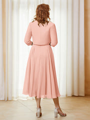 Robe de A-ligne en Mousseline et Dentelle à Col Illusion Longueur de Mollet Corail