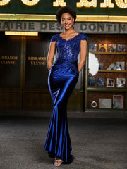 Robe de Soirée Sirène à Col en V en Satin avec Traîne Balayage Bleu Royale