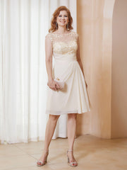 Robe de A-ligne en Mousseline avec Encolure Illusion Longueur aux Genou en Dentelle Champagne