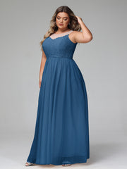 Robe Longue en Dentelle Et Tulle à Décolleté Illusion Bleu Encre Grande Taille